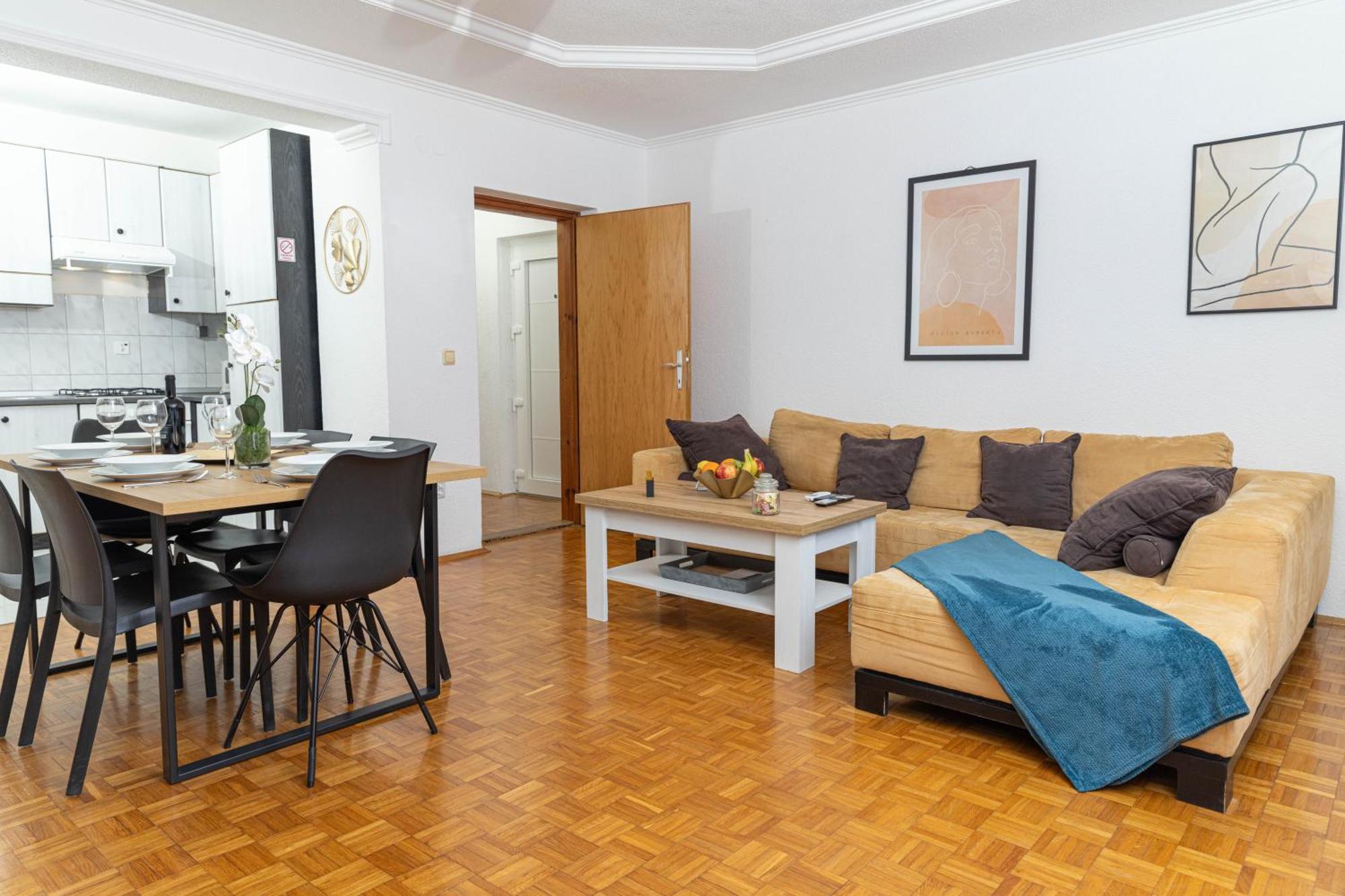 Tihana Apartment