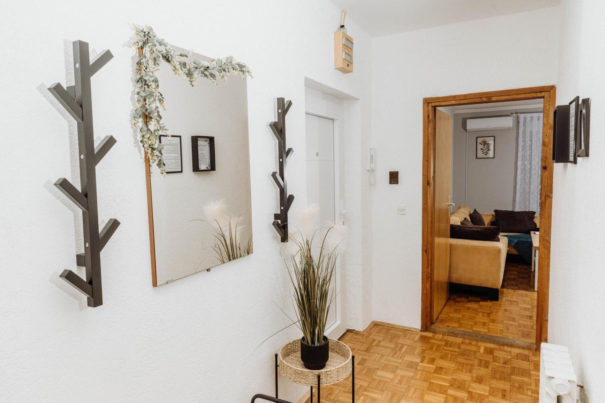 Apartment Tihana *