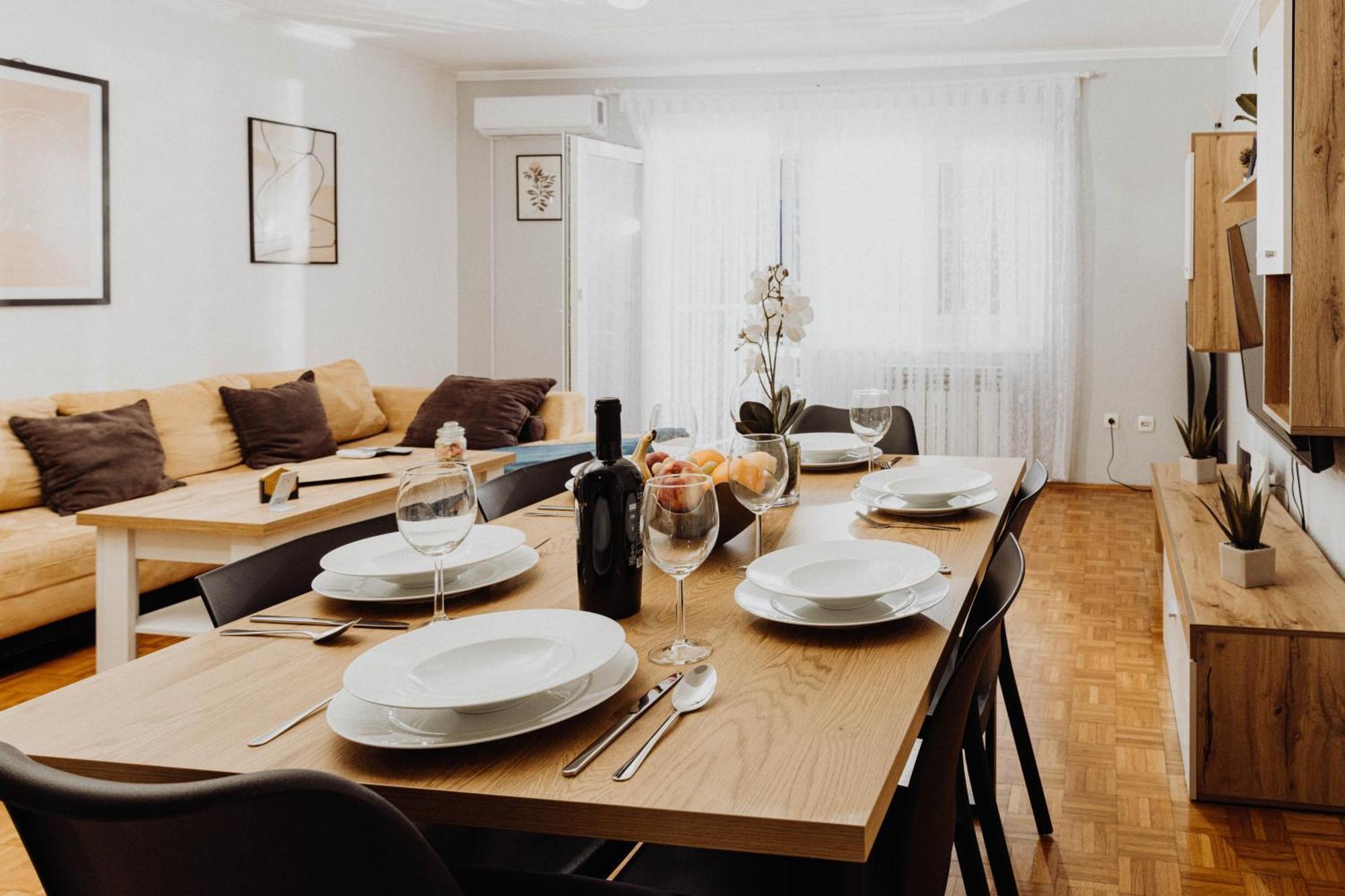 Apartment Tihana *